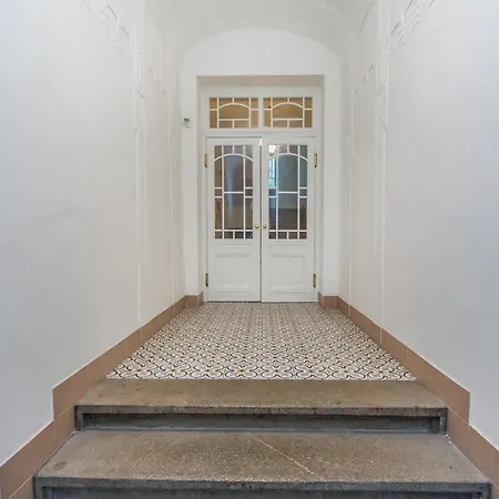 Slavikova 18 Prague