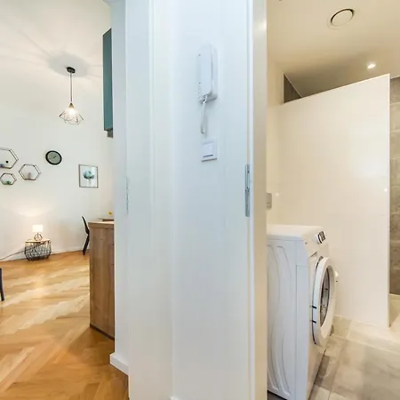 Apartment Slavikova 18 Prague