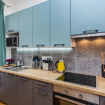 Slavikova 18 Apartment