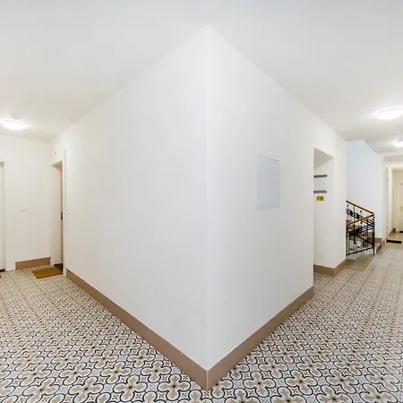 Apartment Slavikova 18 Prague