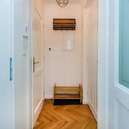Apartment Slavikova 18 *